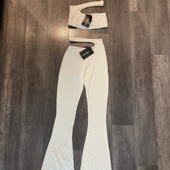Two piece set from Pretty Little Thing! - Picture 2 of 2